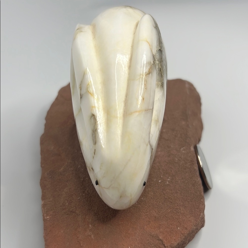 Agate Rabbit Figurine - Picture 4 of 4